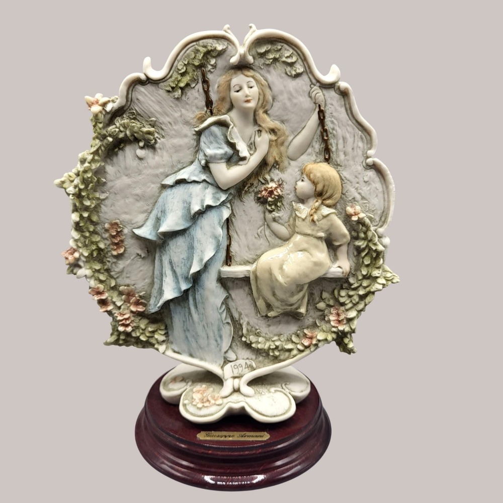 Vtg Giuseppe Armani 1994 Mother's Day Plaque Wood Base Florence 7.5" Tall Italy